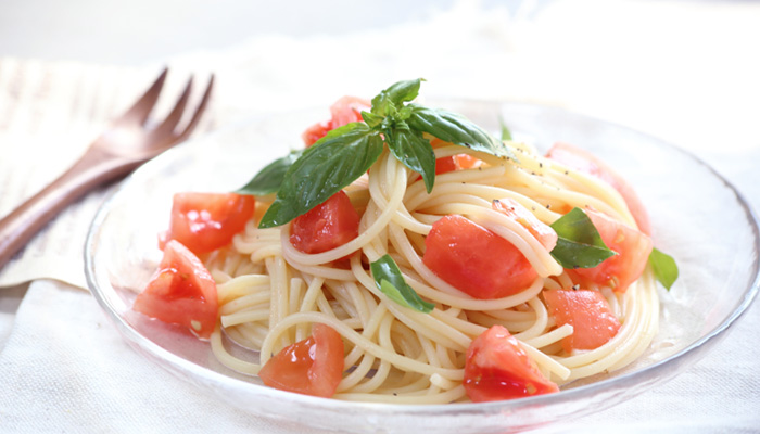 トマトの旨味と酸味が絶妙に調和して非常に美味しい冷製トマトパスタ